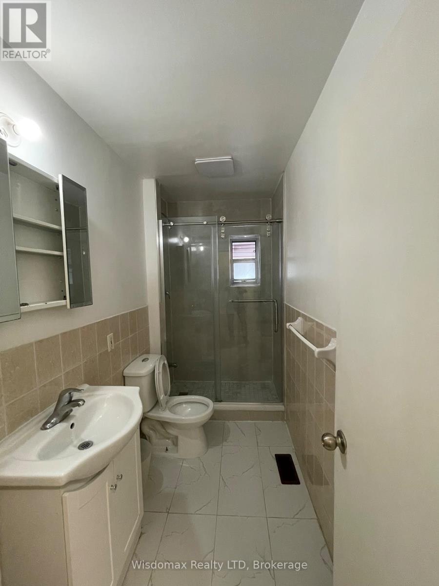 MAINFLOOR-139 Lippincott Street, Toronto, ON, M5S 2P3 - 9