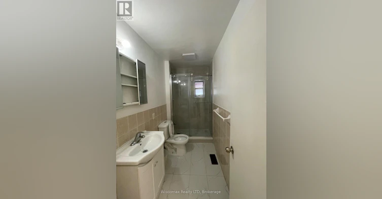 MAINFLOOR-139 Lippincott Street, Toronto, ON, M5S 2P3 - 9