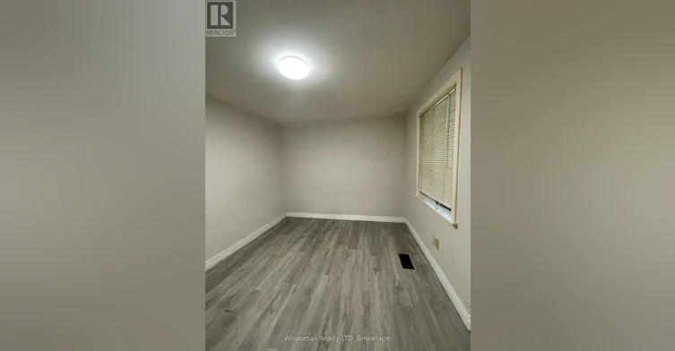 MAINFLOOR-139 Lippincott Street, Toronto, ON, M5S 2P3 - 14