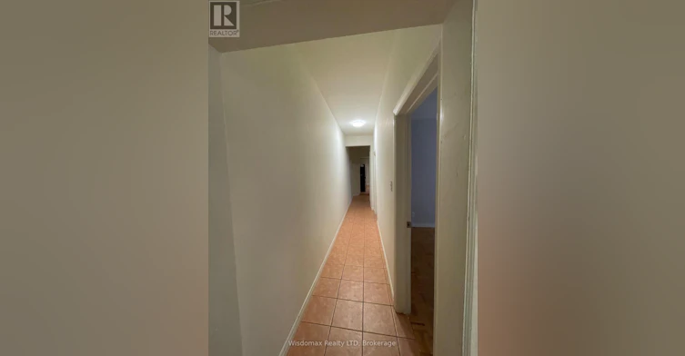 MAINFLOOR-139 Lippincott Street, Toronto, ON, M5S 2P3 - 7