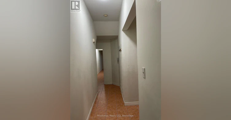 MAINFLOOR-139 Lippincott Street, Toronto, ON, M5S 2P3 - 4