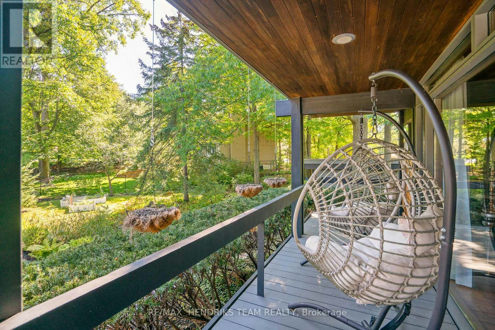 15 Wood Dale Drive, St. Catharines, ON, L2T 1Y9 - 29