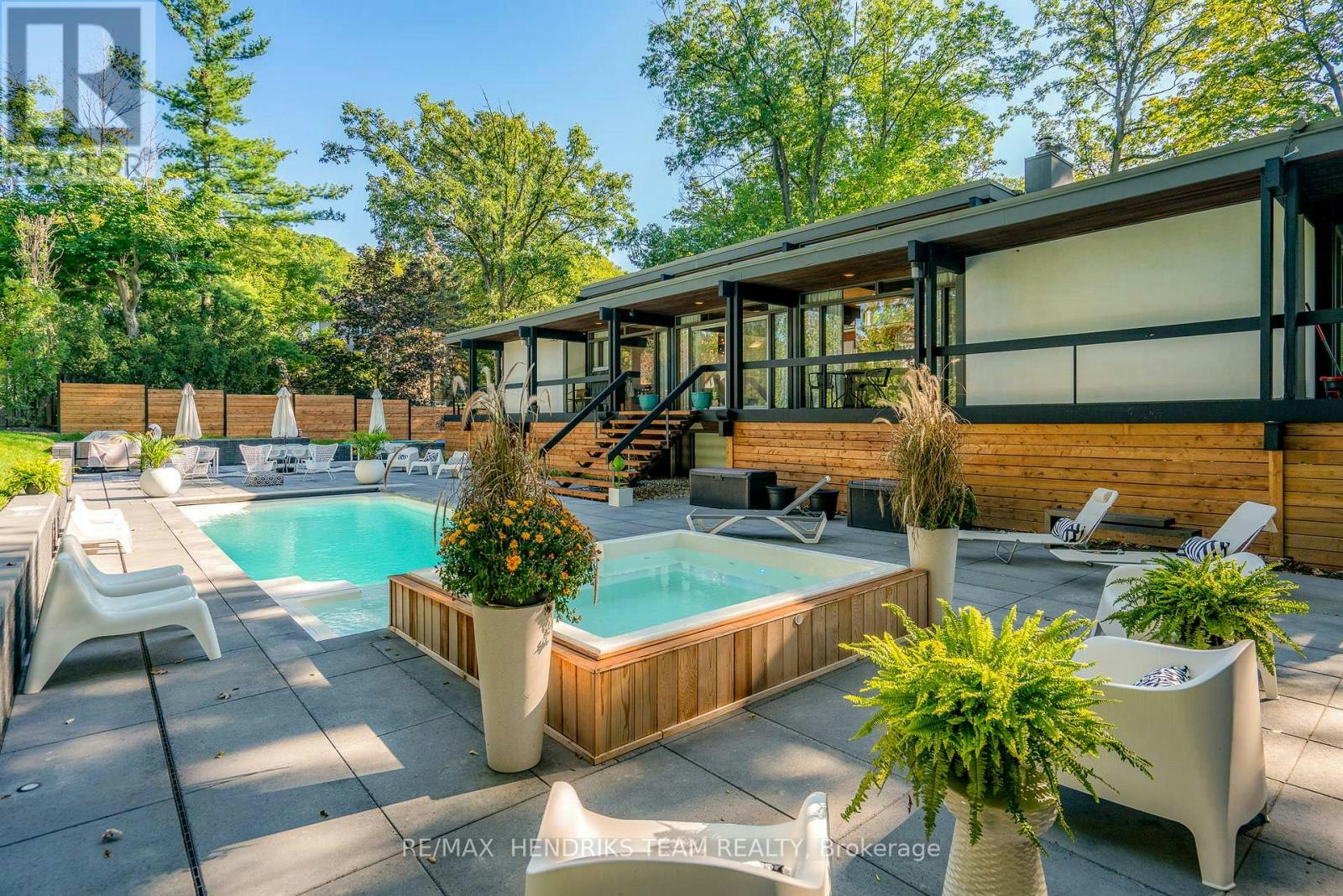 15 Wood Dale Drive, St. Catharines, ON, L2T 1Y9 - 36