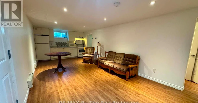 LOWER-130 Letitia Street, Barrie, ON, L4N 1P5 - 2