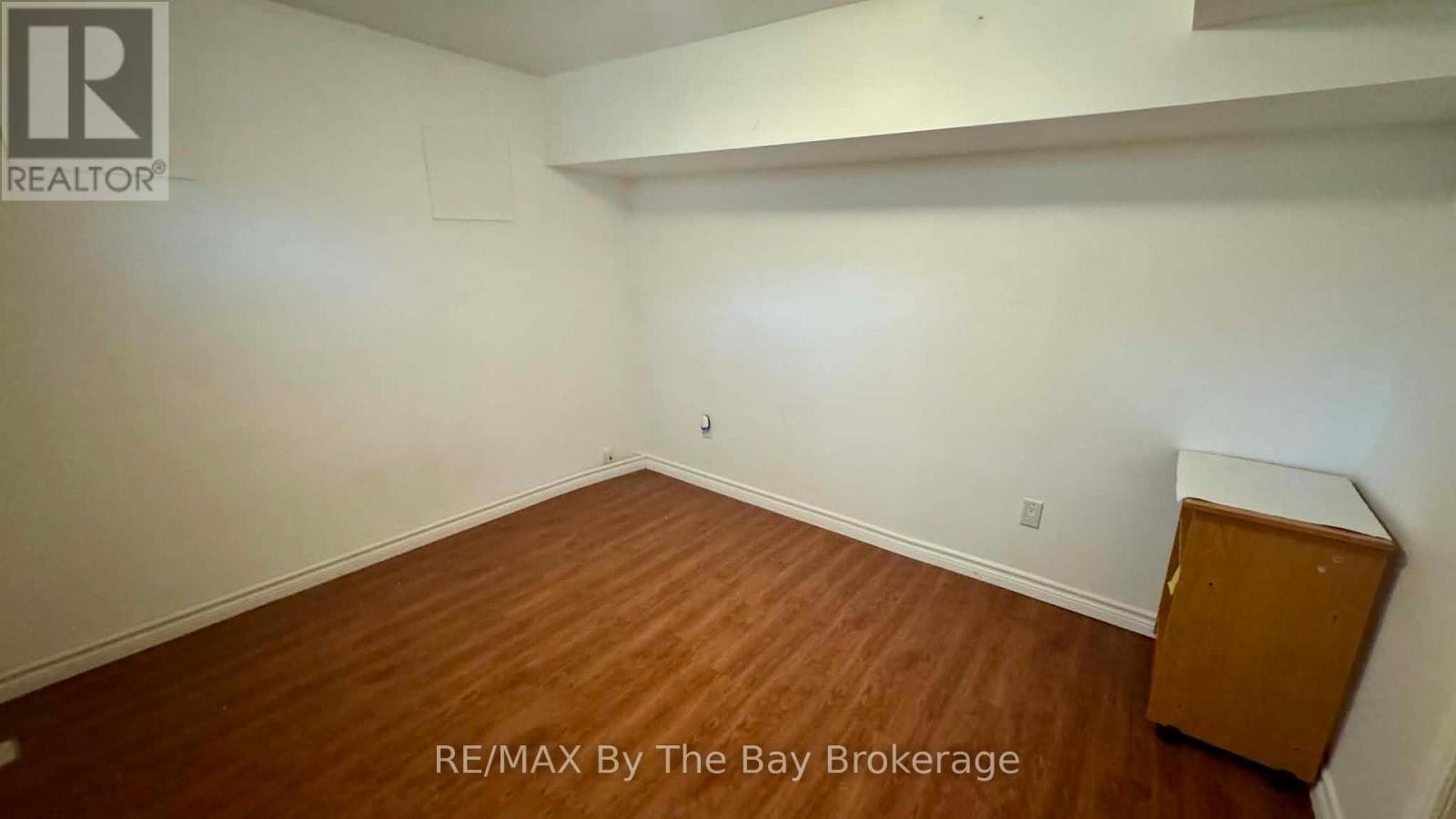 LOWER-130 Letitia Street, Barrie, ON, L4N 1P5 - 8
