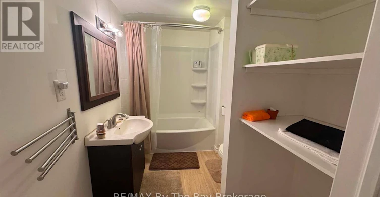 LOWER-130 Letitia Street, Barrie, ON, L4N 1P5 - 7