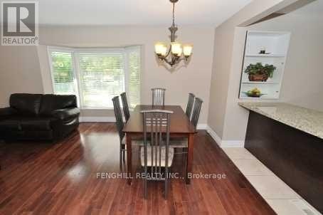 60 Wigmore Drive, Toronto, ON, M4A 2E7 - 5