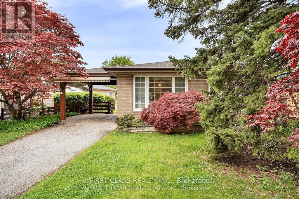 64 Grove Park Crescent, Toronto, ON, M2J 2C8