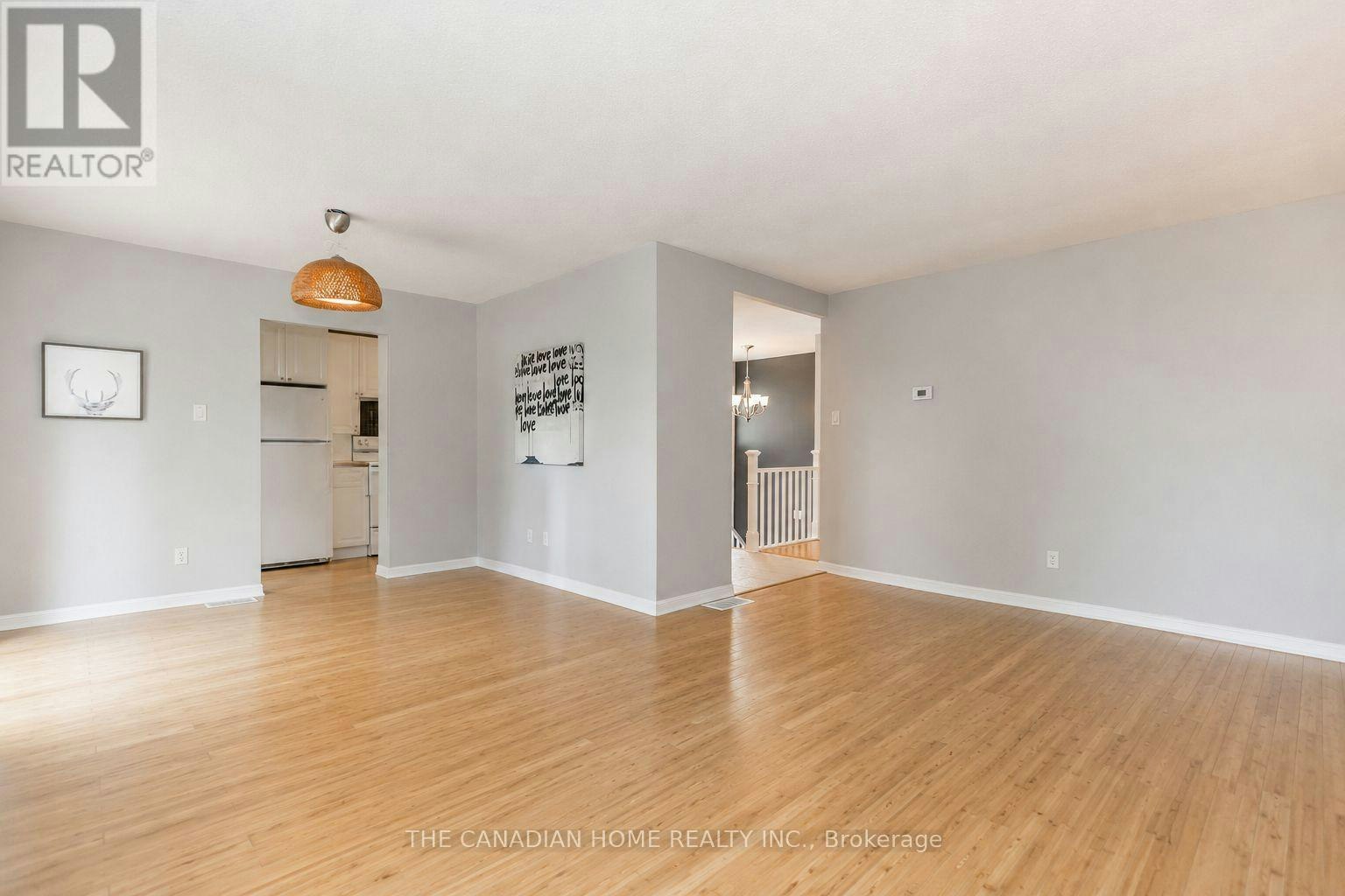 802 Pam Crescent, Newmarket, ON, L3Y 5B6 - 6