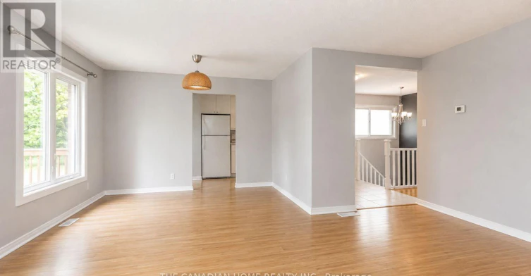 802 Pam Crescent, Newmarket, ON, L3Y 5B6 - 8