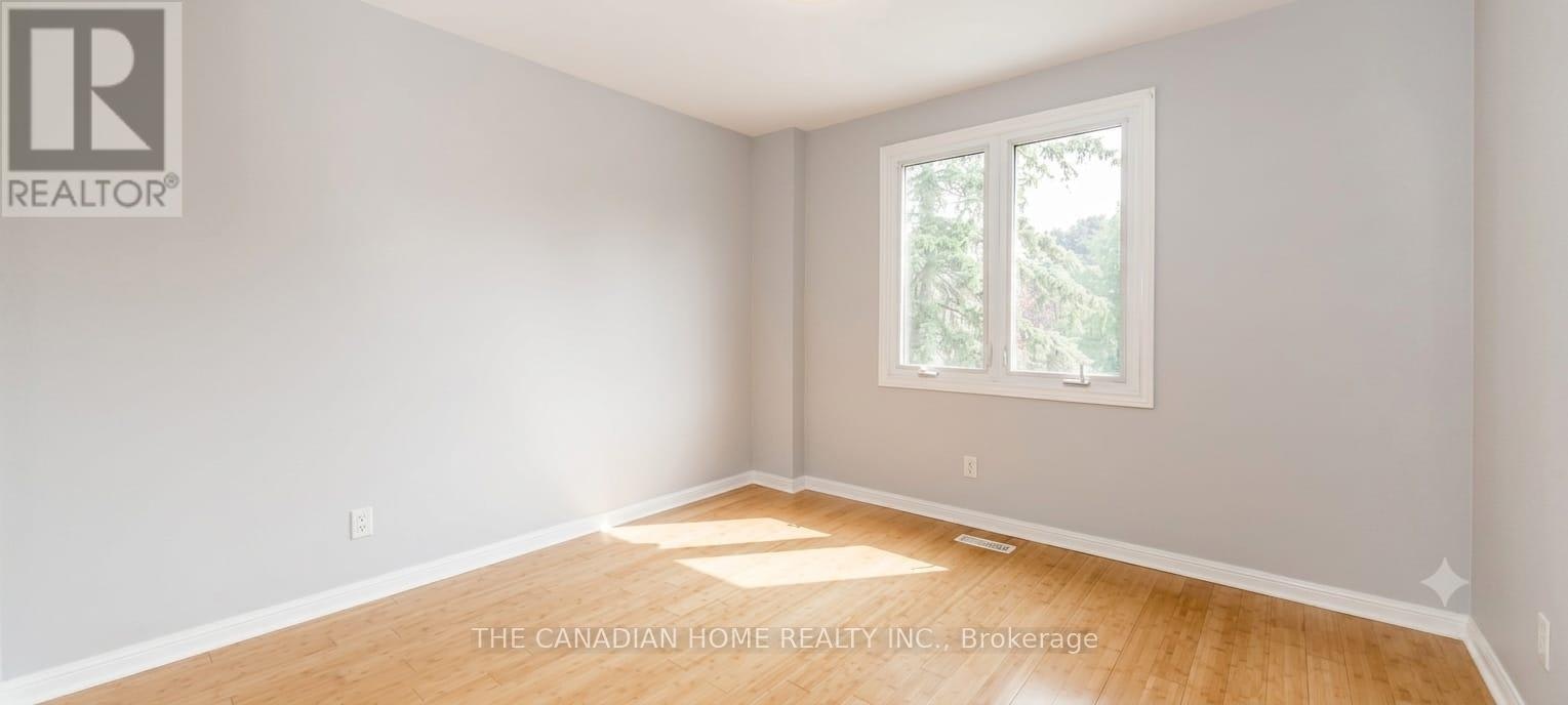 802 Pam Crescent, Newmarket, ON, L3Y 5B6 - 11