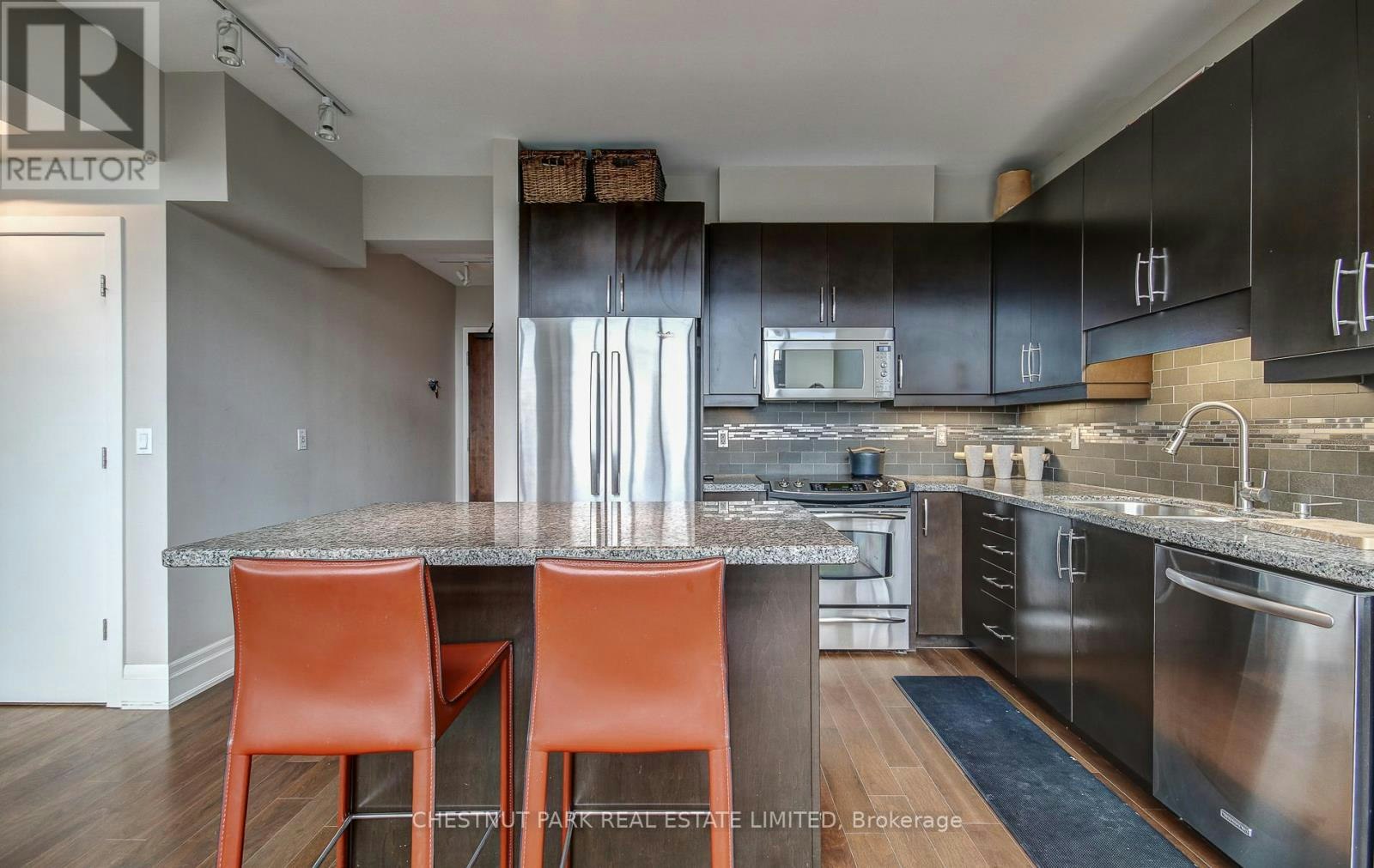 PH 05-2 Fieldway Road, Toronto, ON, M8Z 0B9 - 7