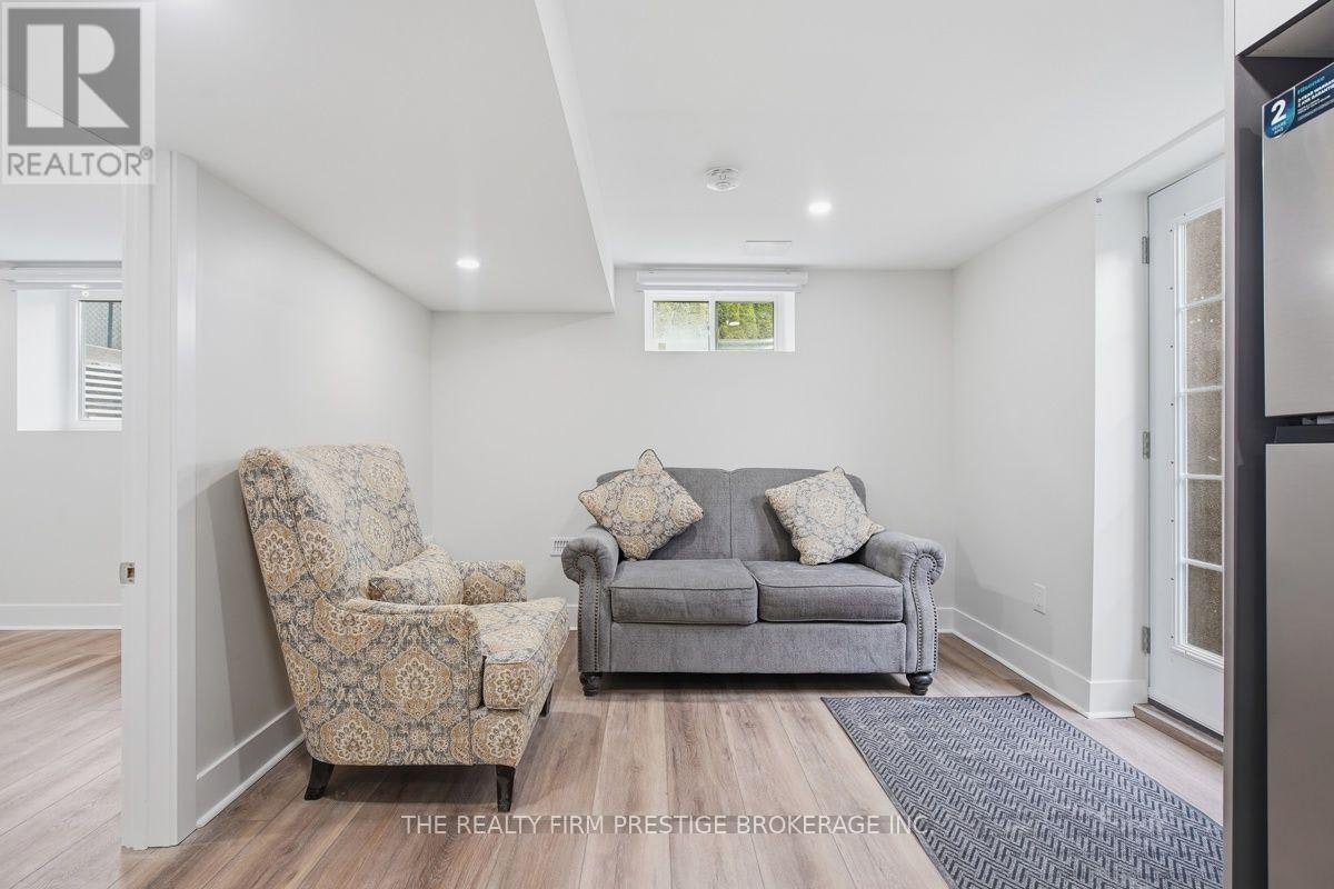 LOWER-612 Fox Mill Place, London, ON, N6J 2B2 - 3