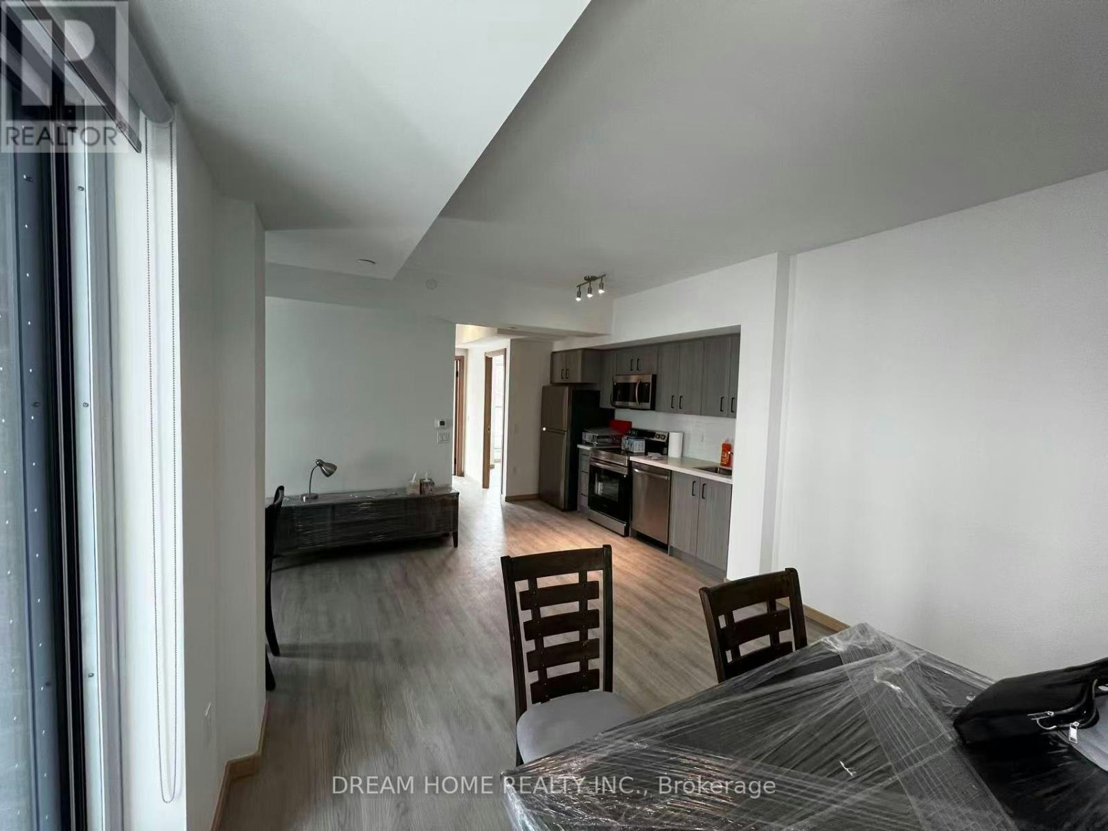 217-3421 Sheppard Avenue E, Toronto, ON, M1T 0C2 - 2
