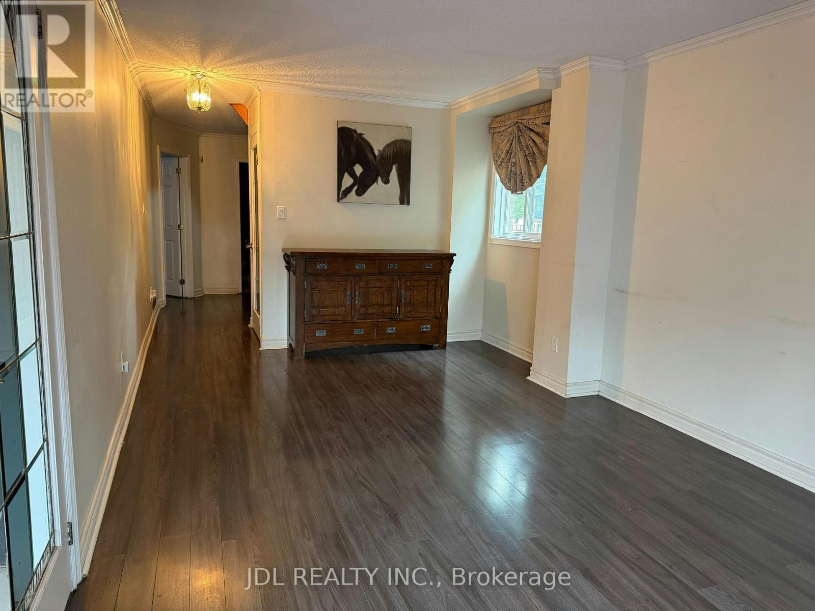 87 Strathmore Drive, Markham, ON, L3P 6K4 - 2