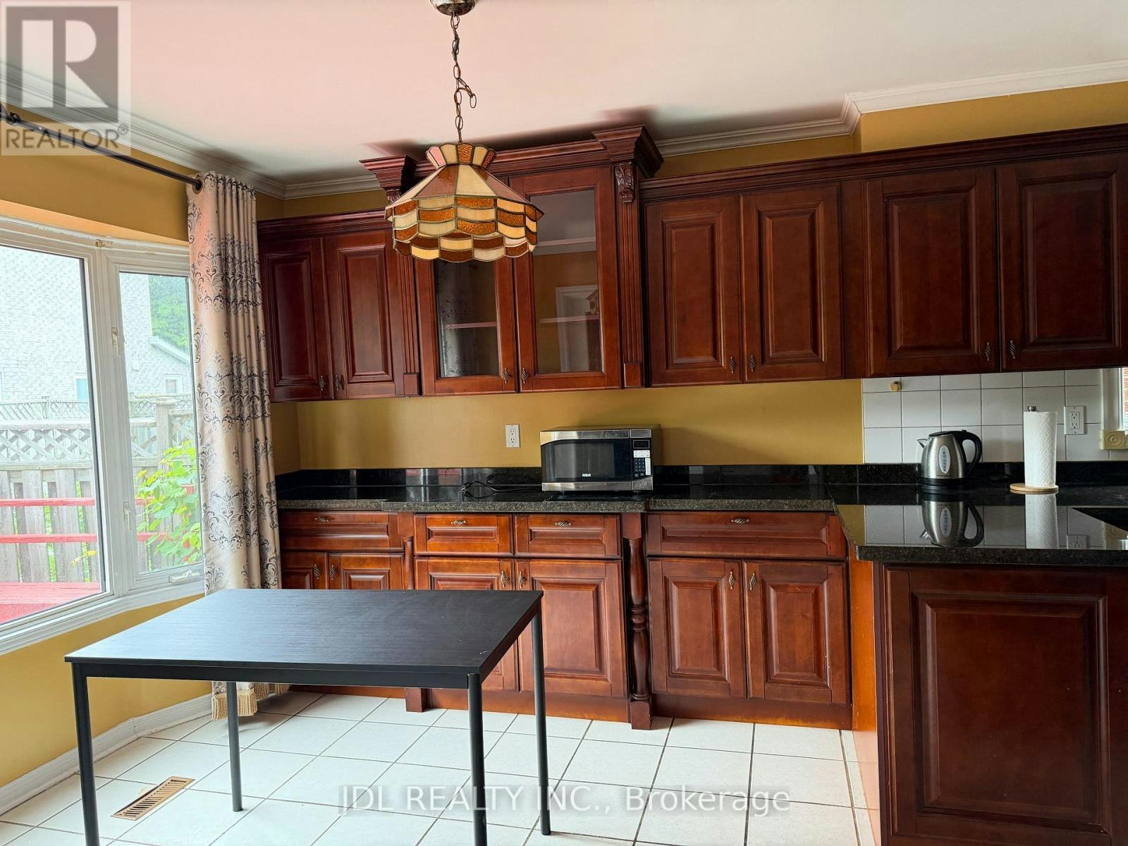 87 Strathmore Drive, Markham, ON, L3P 6K4 - 3