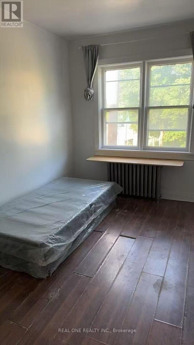 ROOM1-3287 Lake Shore Boulevard W, Toronto, ON, M8W 1M8
