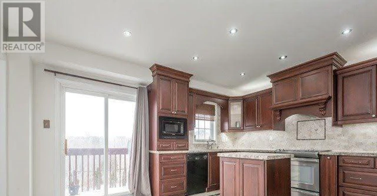114 River Rock Crescent, Brampton, ON, L7A 2W5 - 3