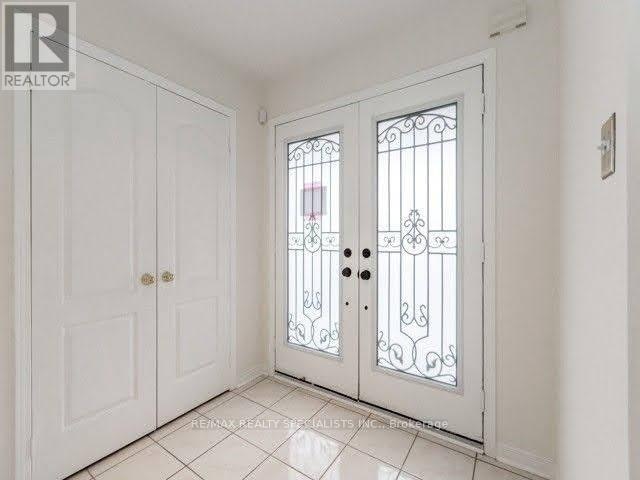114 River Rock Crescent, Brampton, ON, L7A 2W5 - 2