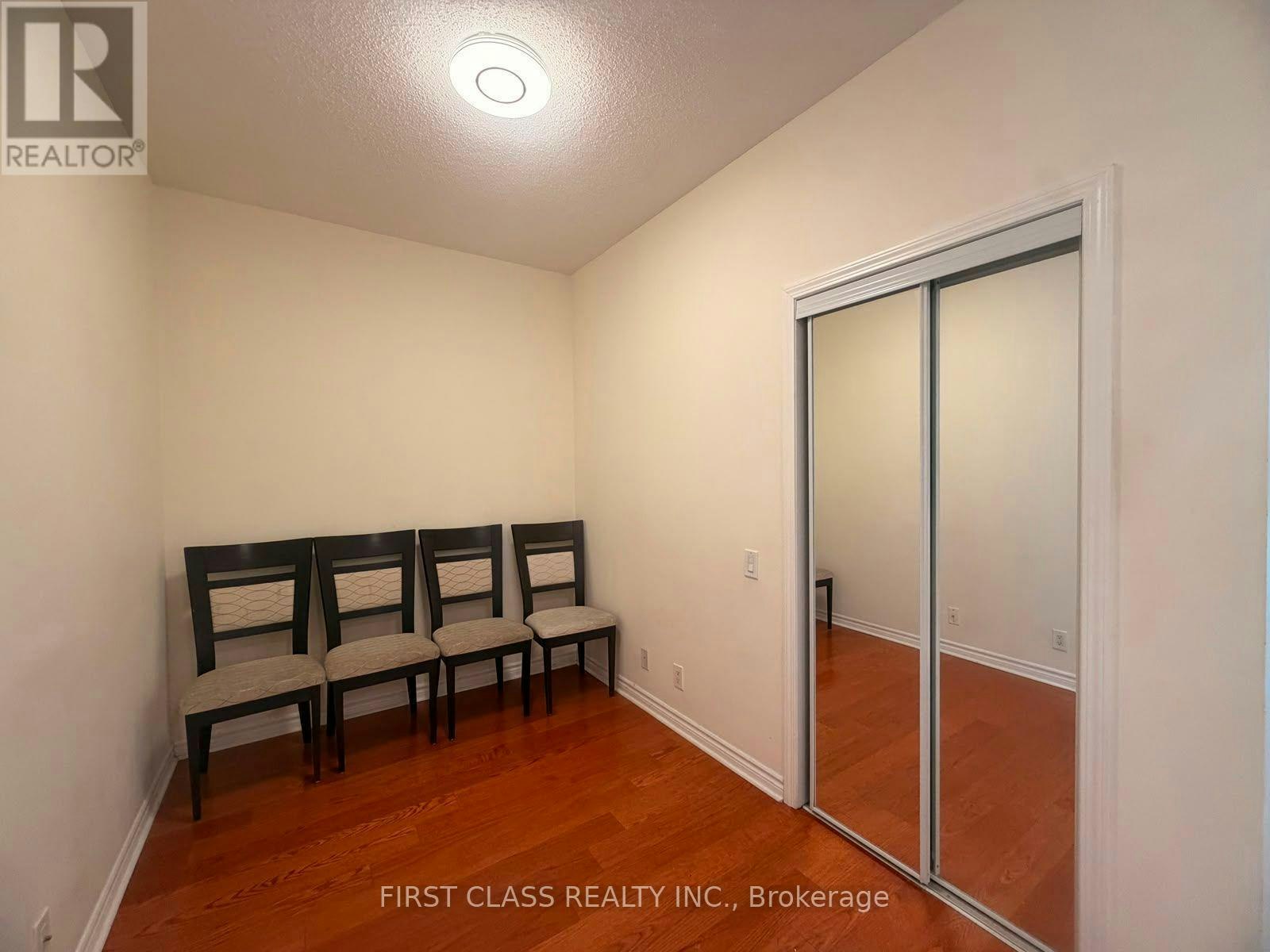422-11121 Yonge Street, Richmond Hill, ON, L4C 0S7 - 12