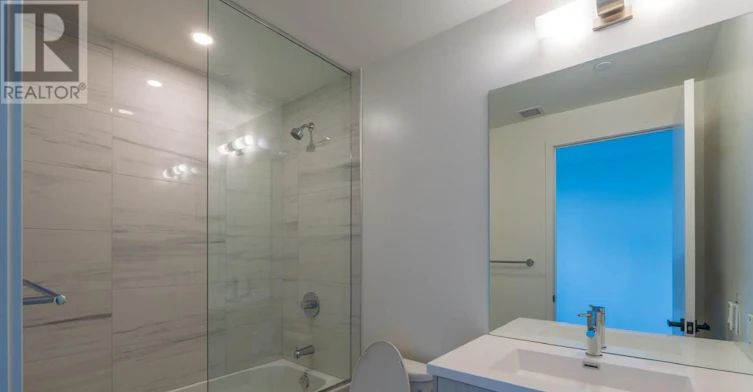 1105-28 Interchange Way, Vaughan, ON, L4K 0P8 - 8