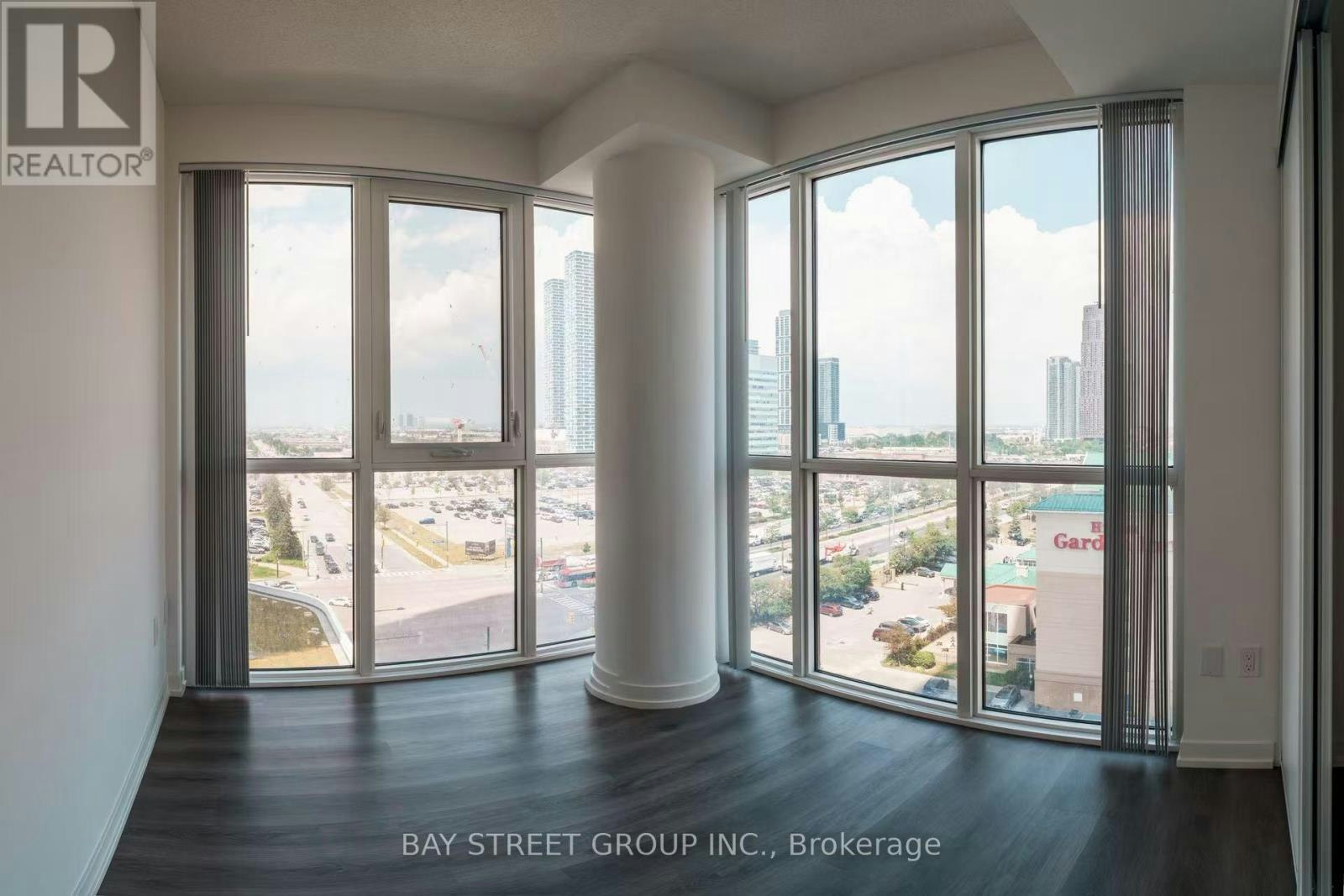 1105-28 Interchange Way, Vaughan, ON, L4K 0P8 - 5