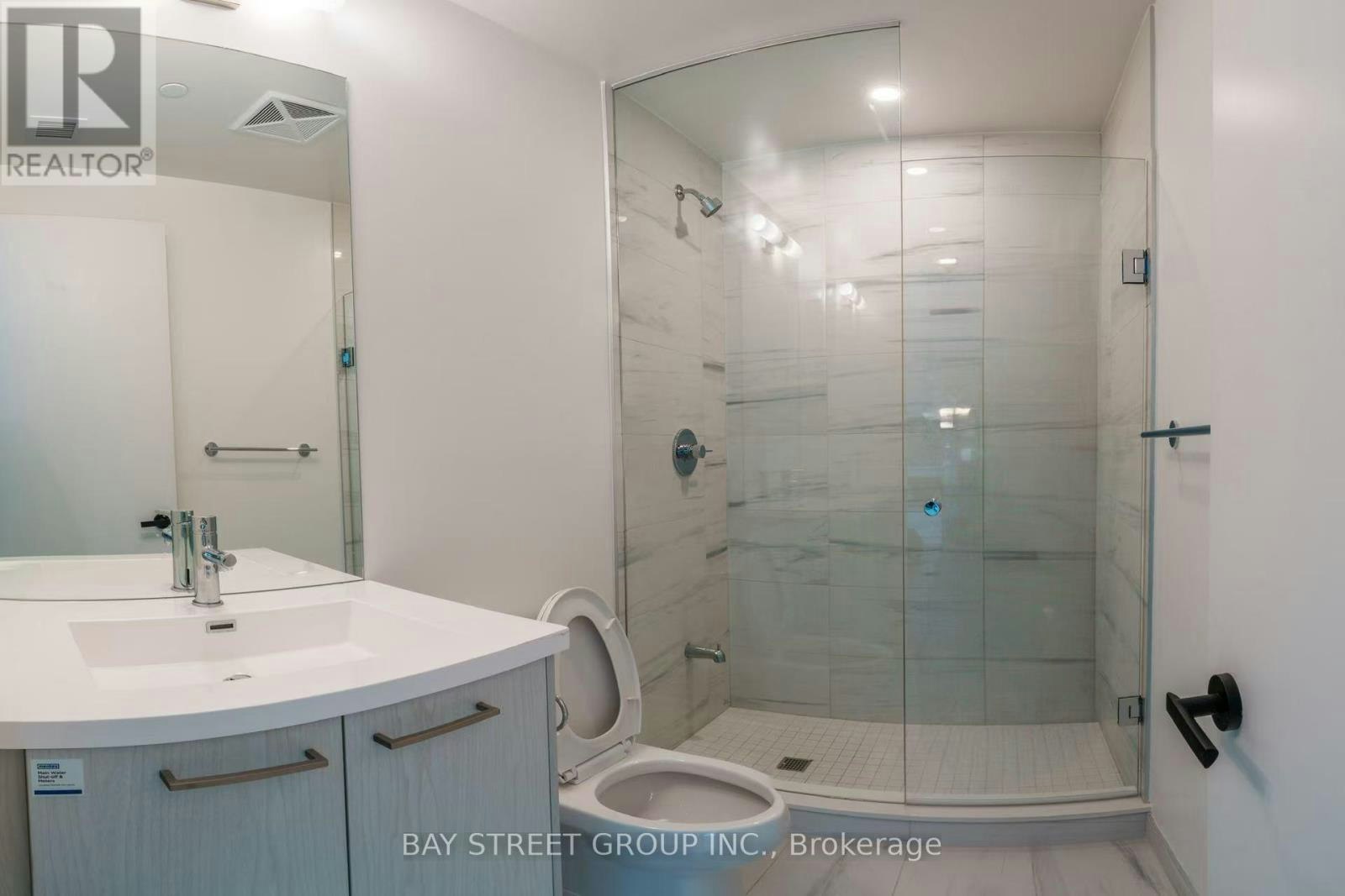 1105-28 Interchange Way, Vaughan, ON, L4K 0P8 - 6