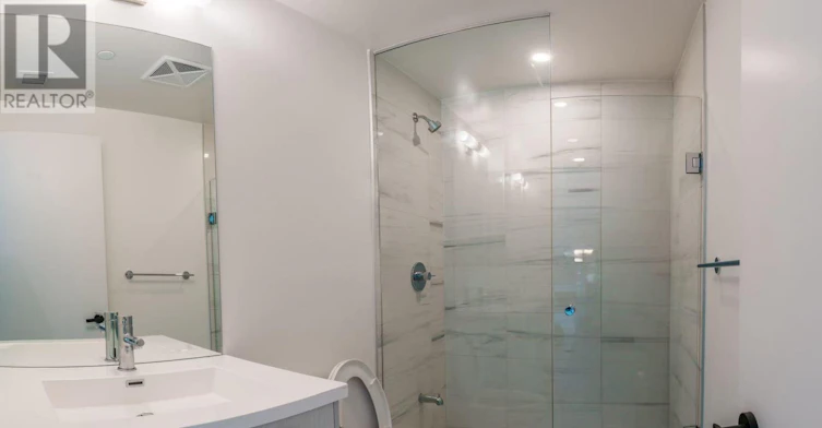 1105-28 Interchange Way, Vaughan, ON, L4K 0P8 - 6