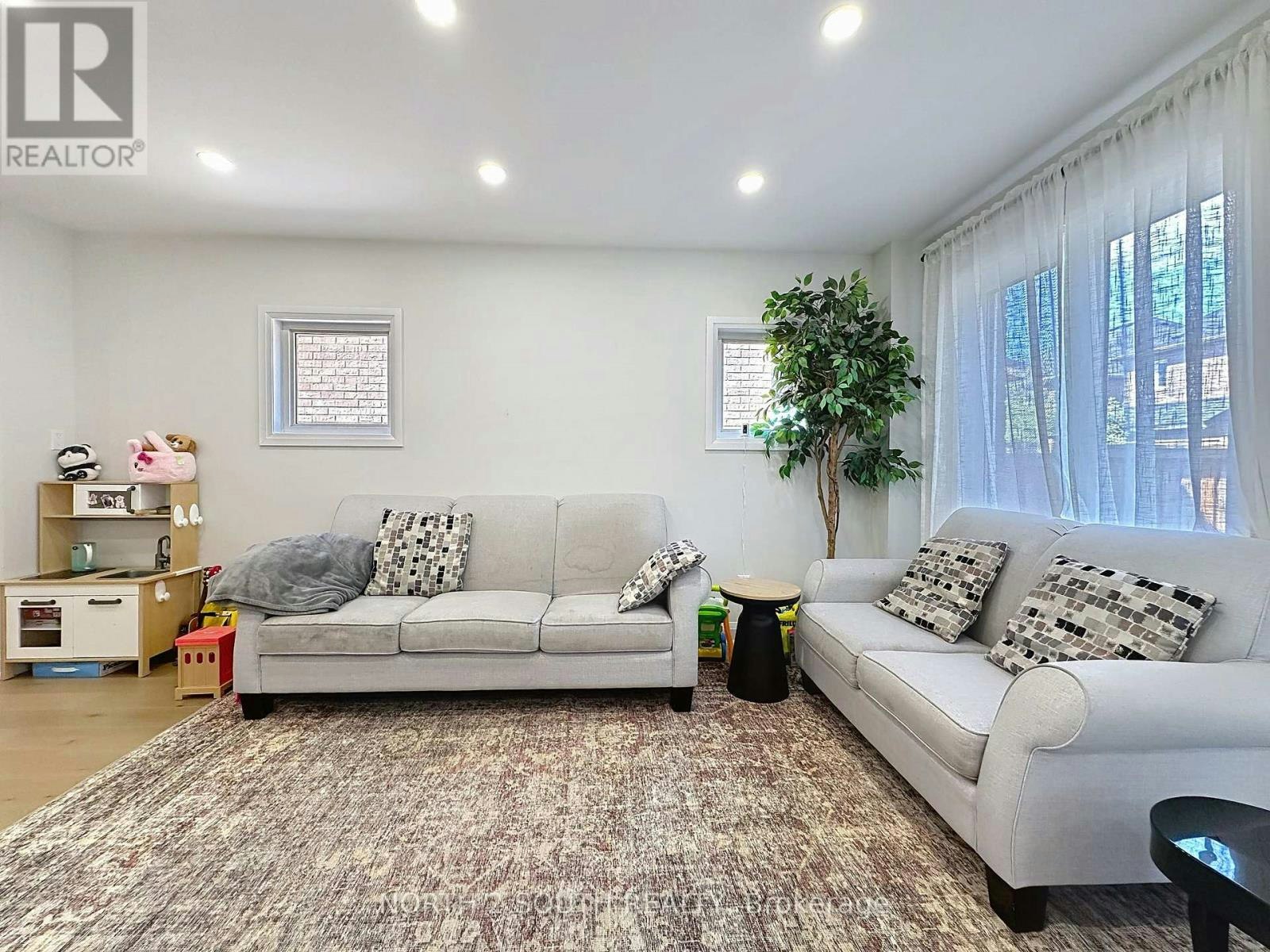 UPPER-93 Komura Road, Vaughan, ON, L6A 3M1 - 15