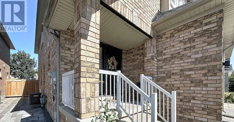 UPPER-93 Komura Road, Vaughan, ON, L6A 3M1 - 3