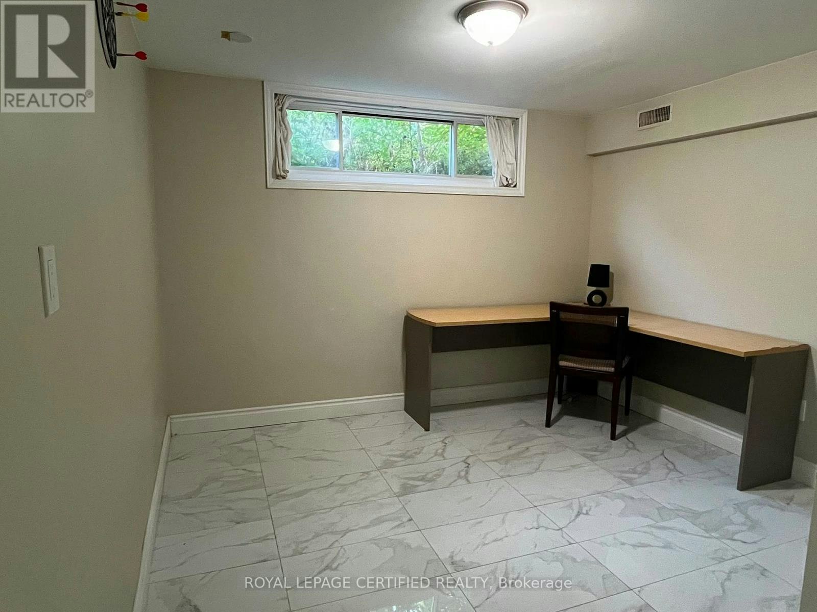 BSMT-848 Garth Street, Hamilton, ON, L9C 4K8 - 7