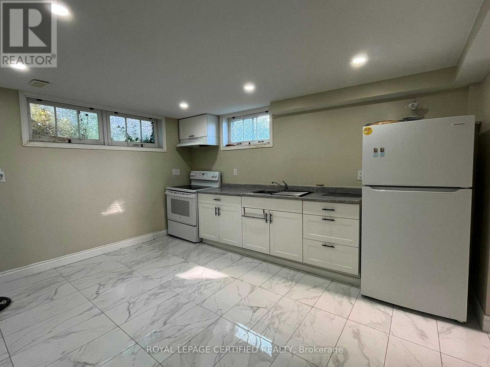 BSMT-848 Garth Street, Hamilton, ON, L9C 4K8 - 4