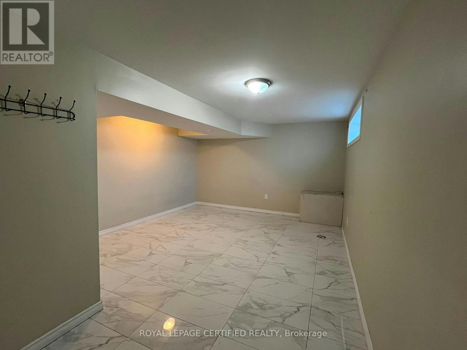 BSMT-848 Garth Street, Hamilton, ON, L9C 4K8 - 10
