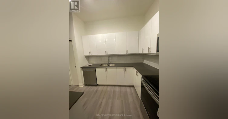 110-58 Lakeside (Shared Kitchen Terrace, Barrie, ON, L4M 7B9 - 11