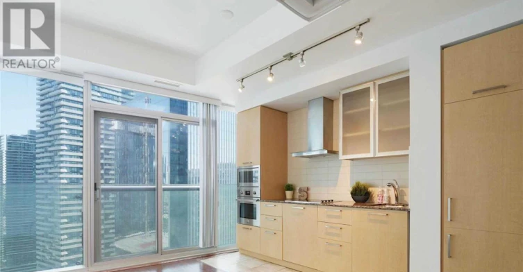 3101-12 York Street, Toronto, ON, M5J 0A9 - 3