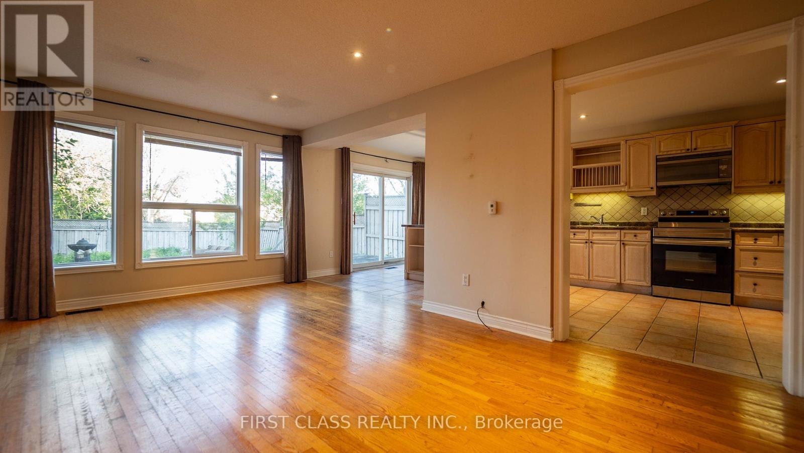13 Princess Street, Mississauga, ON, L5M 1Z8 - 12
