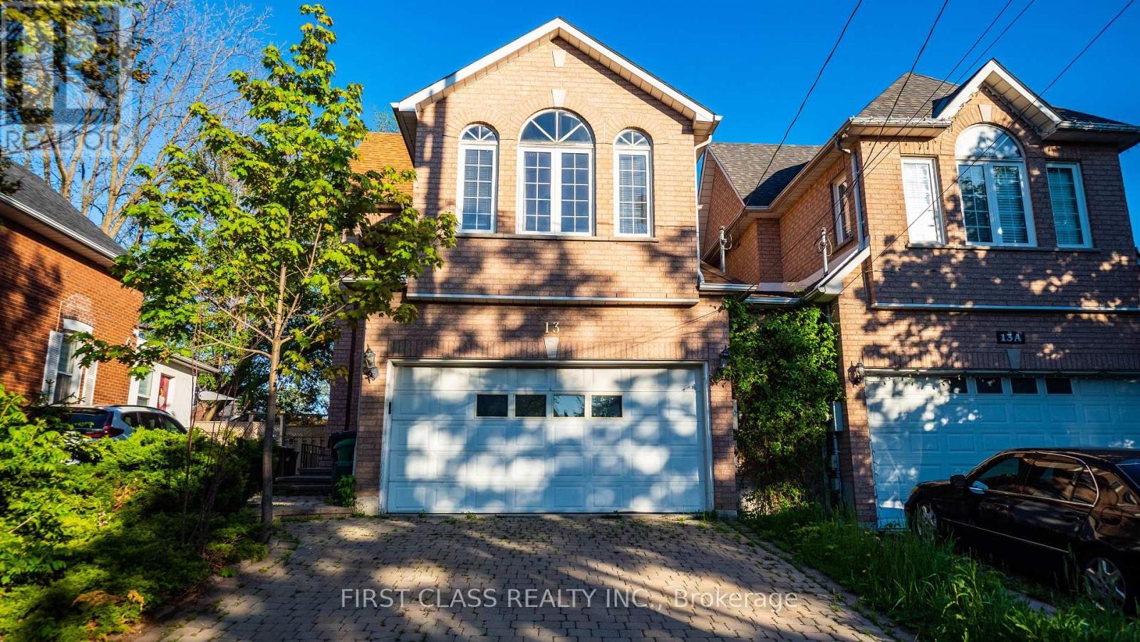13 Princess Street, Mississauga, ON, L5M 1Z8