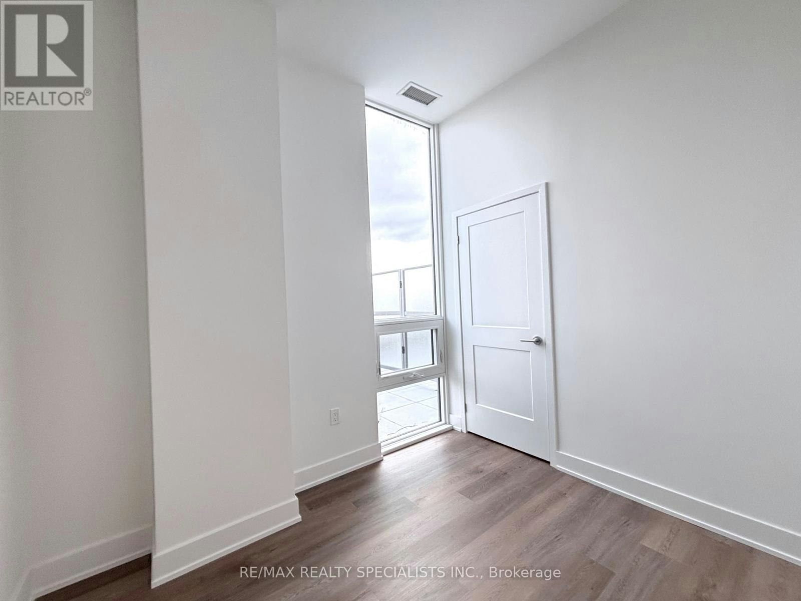 313-115 Nipissing Road, Milton, ON, L9T 4Z9 - 3
