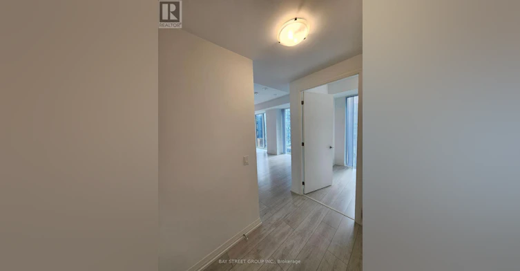 2206-400 King Street W, Toronto, ON, M5V 0X8 - 2