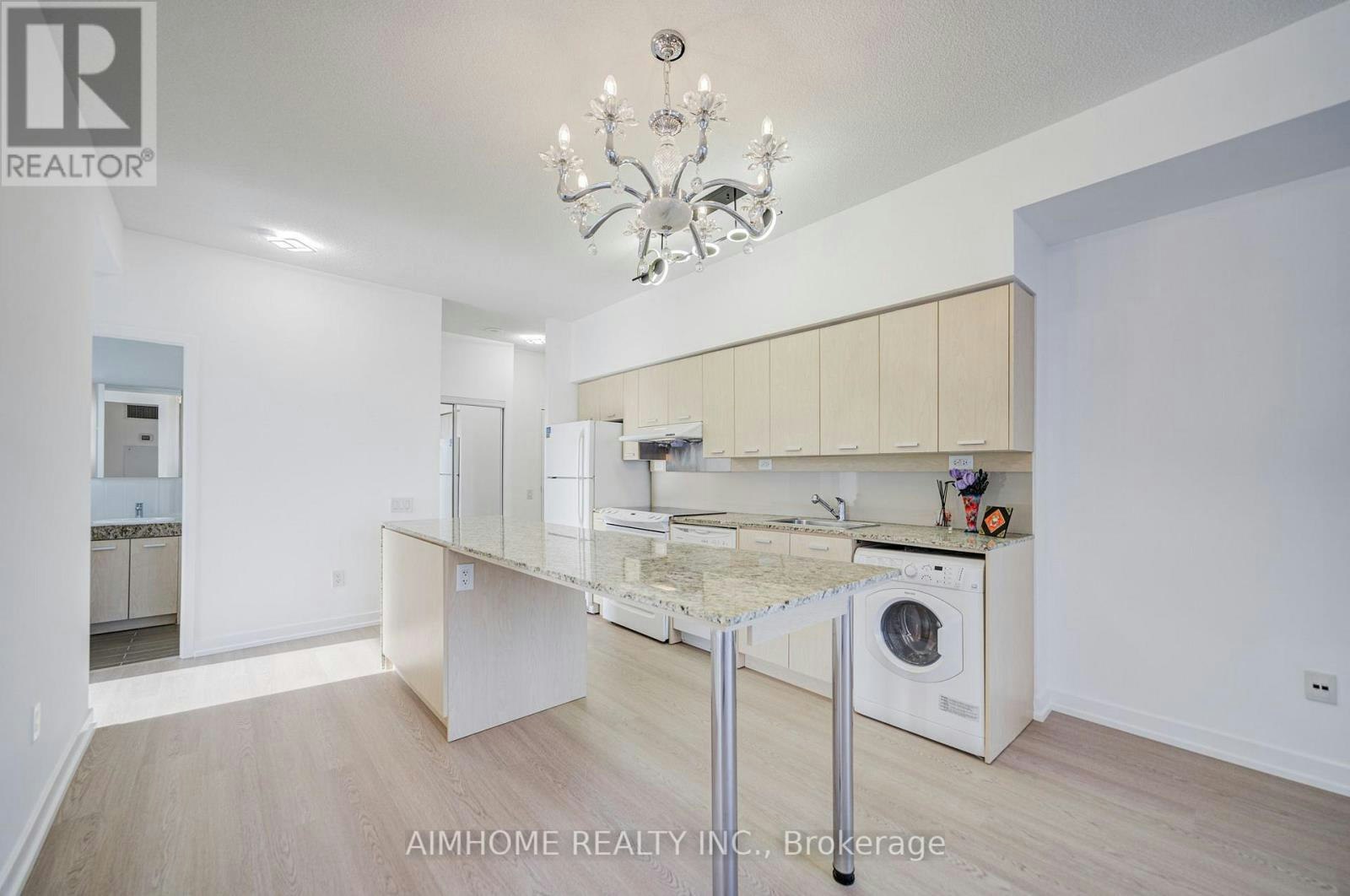 2109-29 Singer Court, Toronto, ON, M2K 0B3 - 15