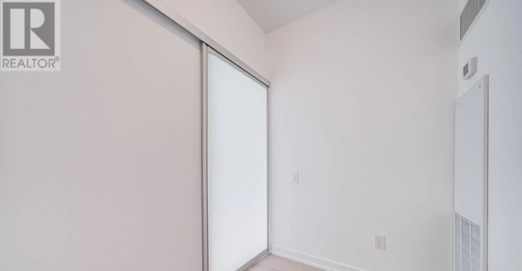 2109-29 Singer Court, Toronto, ON, M2K 0B3 - 9