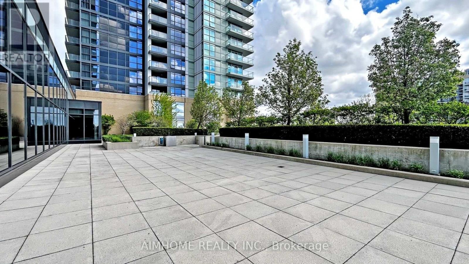 2109-29 Singer Court, Toronto, ON, M2K 0B3 - 44