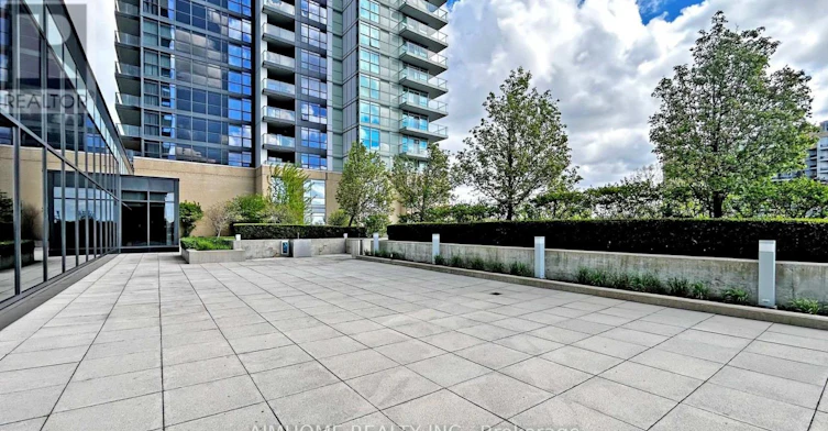 2109-29 Singer Court, Toronto, ON, M2K 0B3 - 44