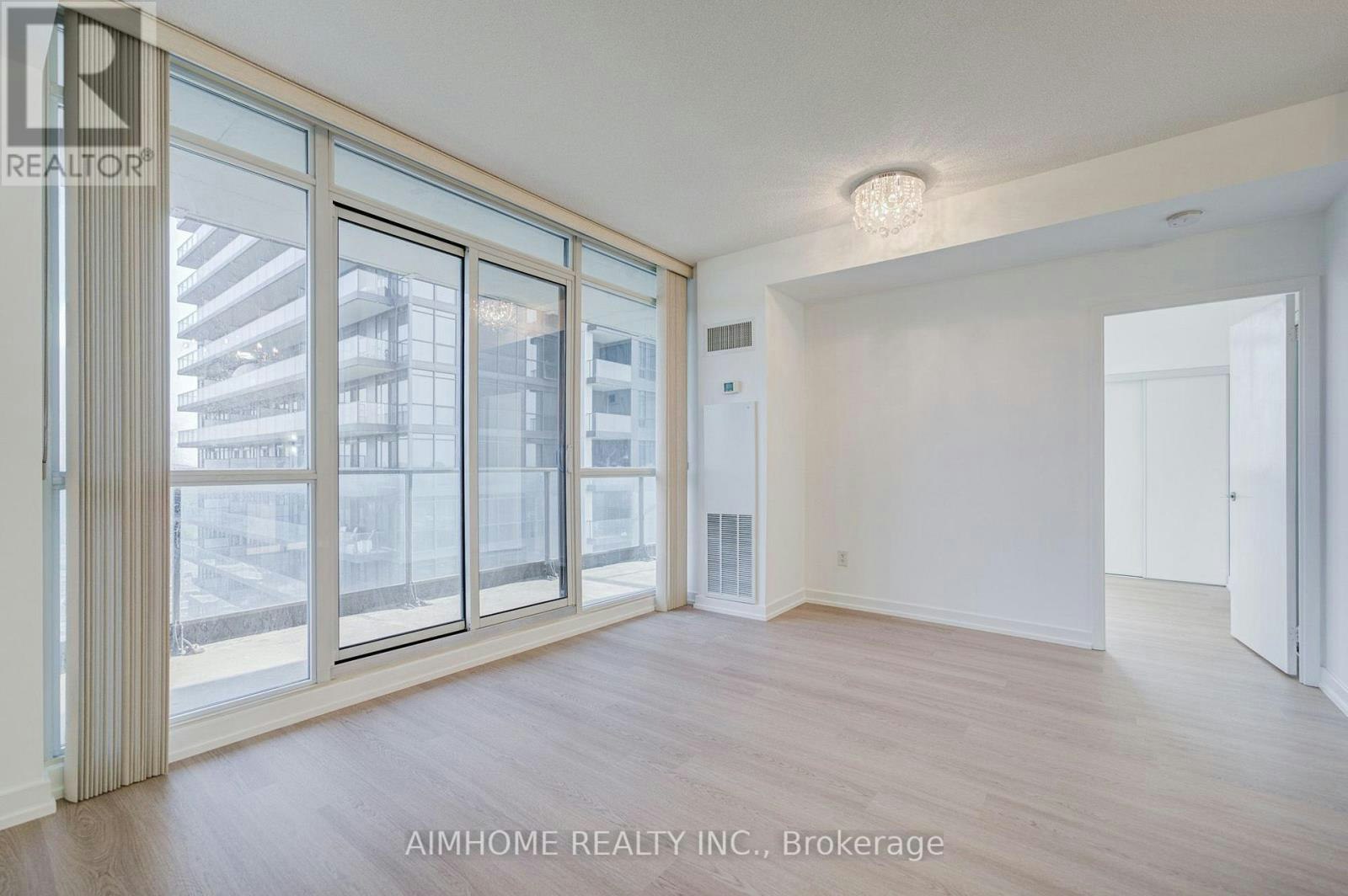 2109-29 Singer Court, Toronto, ON, M2K 0B3 - 17