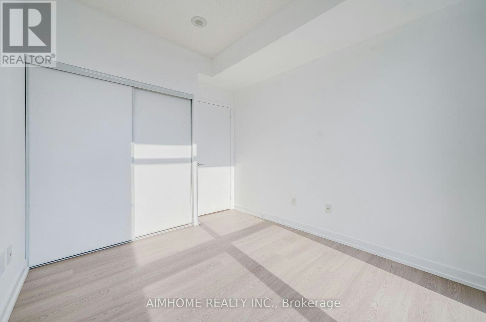 2109-29 Singer Court, Toronto, ON, M2K 0B3 - 8