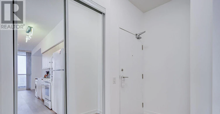 2109-29 Singer Court, Toronto, ON, M2K 0B3 - 11