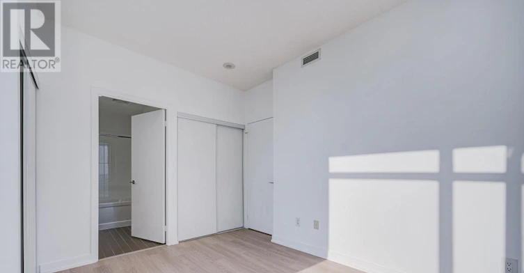 2109-29 Singer Court, Toronto, ON, M2K 0B3 - 4