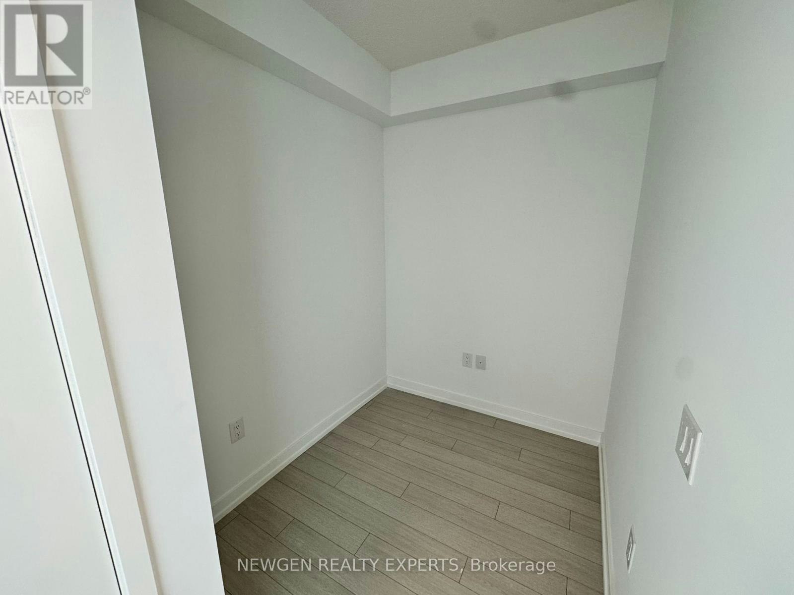 1201-4010 Eglinton Avenue W, Toronto, ON, M9A 0G5 - 6