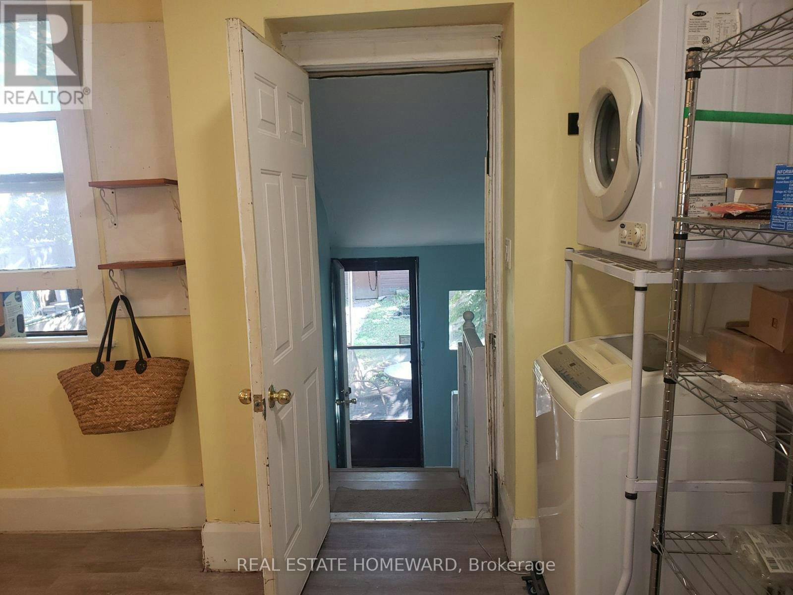 2  (1ST FLR-687 Dupont Street, Toronto, ON, M6G 1Z5 - 8