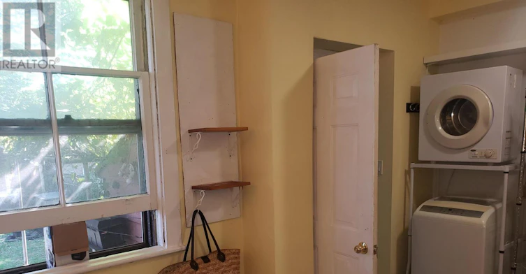 2 (1ST FLR-687 Dupont Street, Toronto, ON, M6G 1Z5 - 10